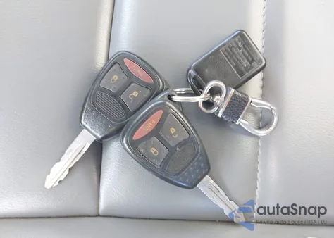 2005 Dodge Magnum Rt from USA, damaged, VIN 2D8GZ58275H611123